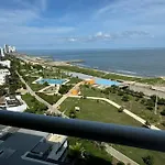 Vista al Mar! Nuevo Apartamento Moderno en Cartagena